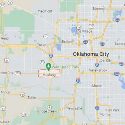 Map showing city limits of Mustang, OK